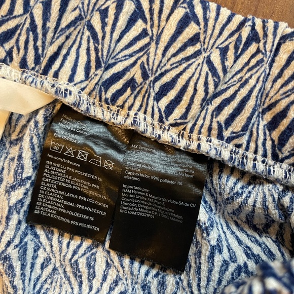 H&M Flowy Pants - Picture 3 of 5